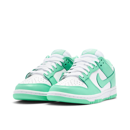 NIKE DUNK LOW ‘GREEN GLOW’