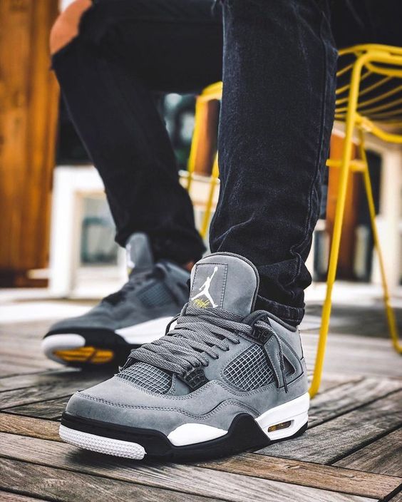 AIR JORDAN 4 ‘COOL GREY’